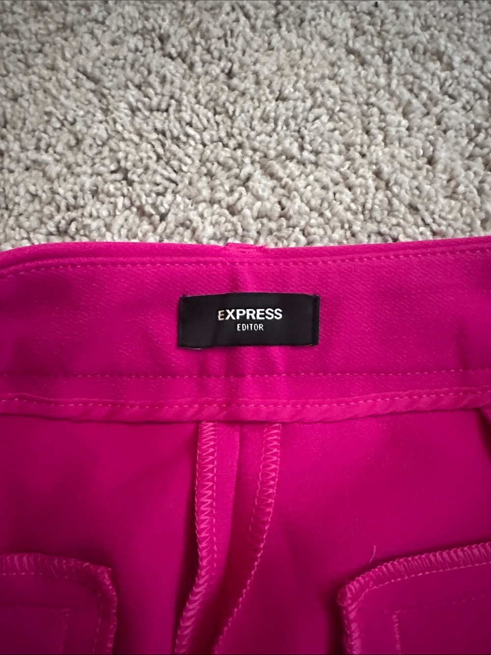 Express Editor Shorts Pink - Picture 2 of 6